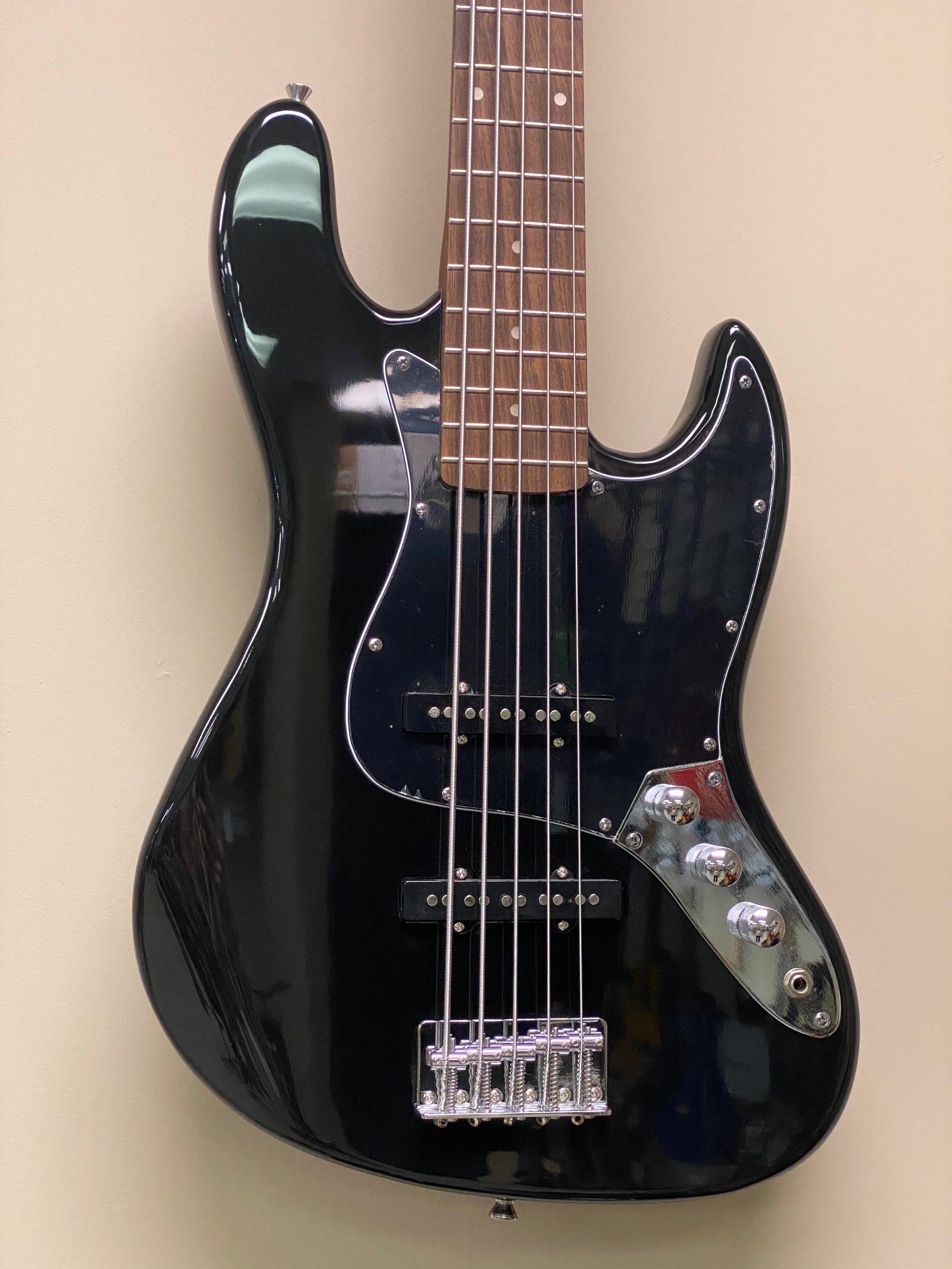 Stagg SBJ-30 BLK 5S 5 String Electric Bass